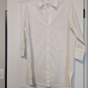 NWOT-Foxcroft Women's Cream Tunic Top-Wrinkle Free-Never Worn